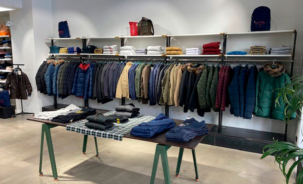 Pop up Barbour Las Rozas Village interior