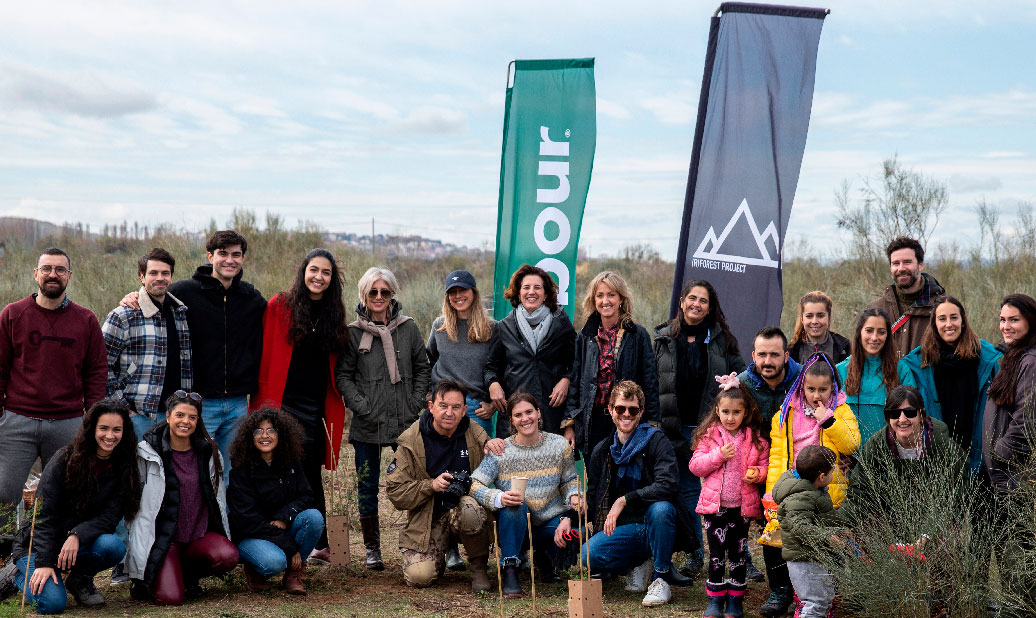 Plantamos el bosque Barbour todo el equipo