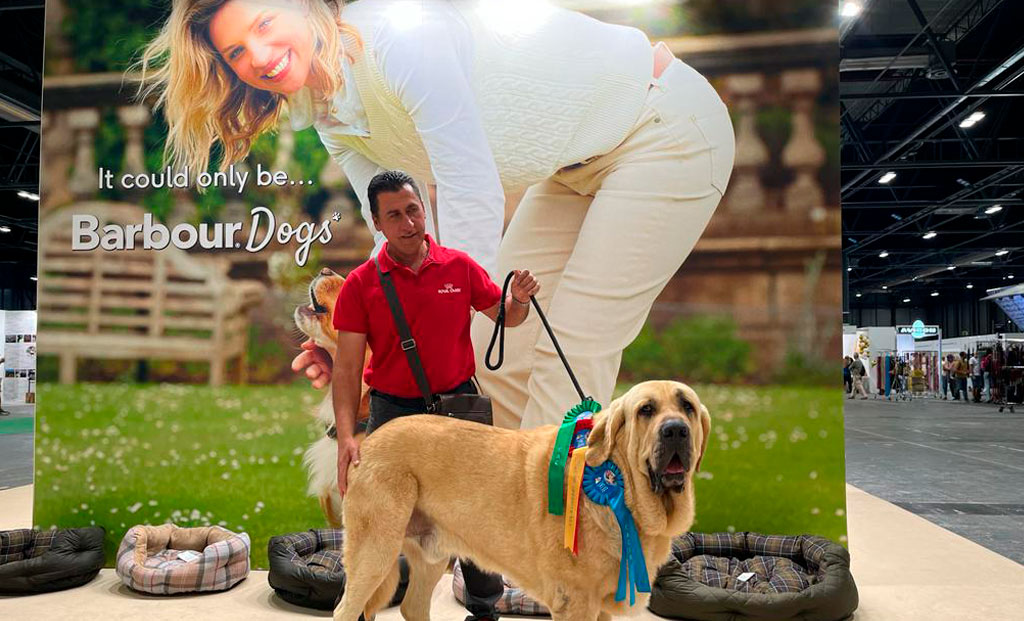 BARBOUR DOGS EN WORLD DOG SHOW 2022 stand