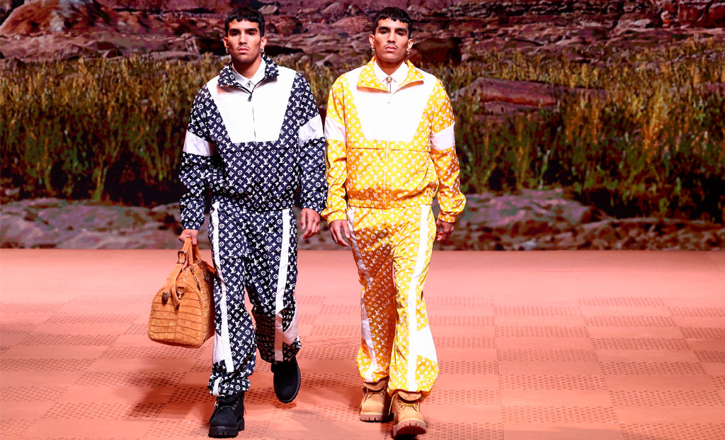 Louis Vuitton x Timberland - modelos desfilando
